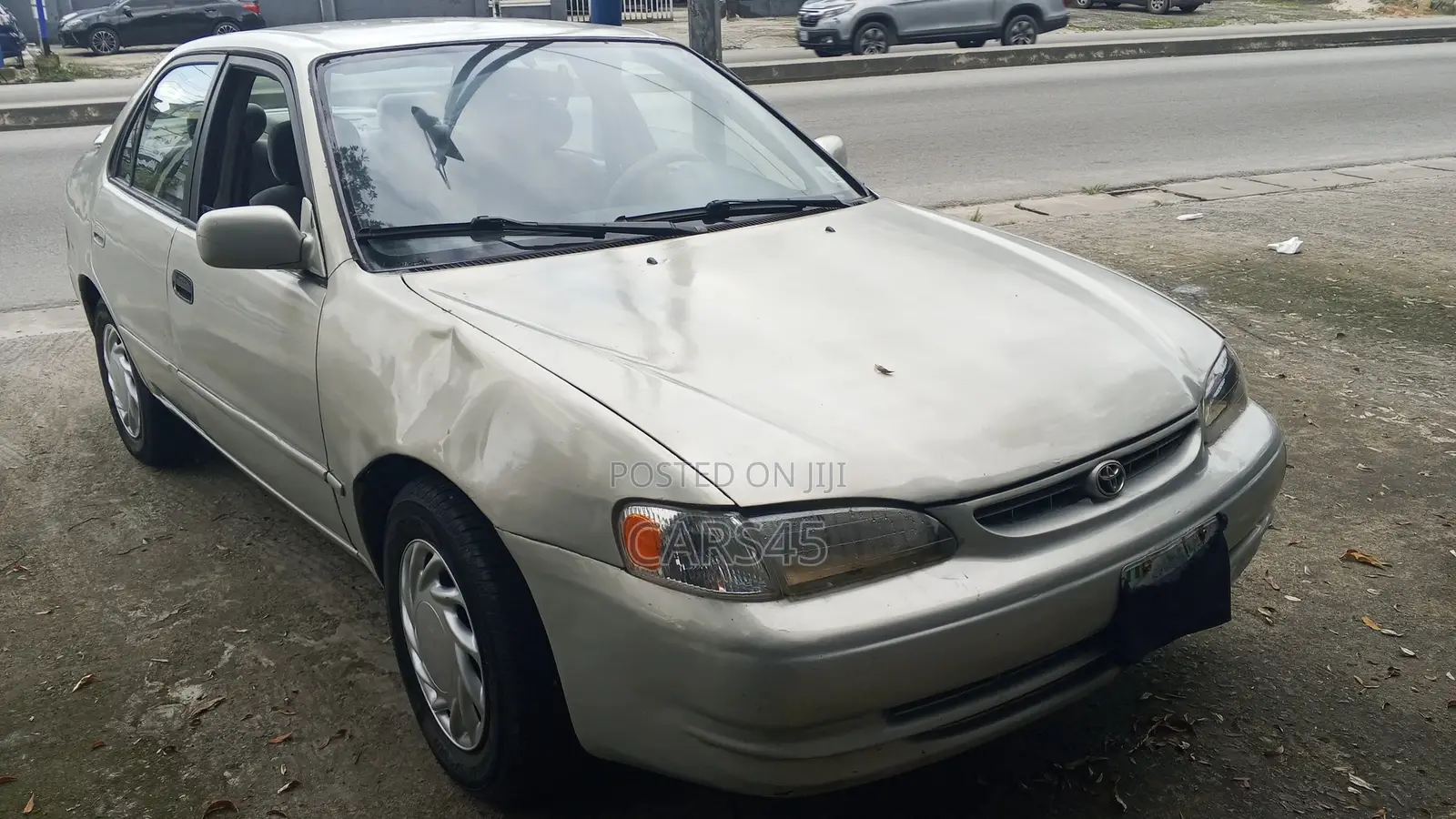Toyota Corolla 1.9 D Hatchback 2000 Silver