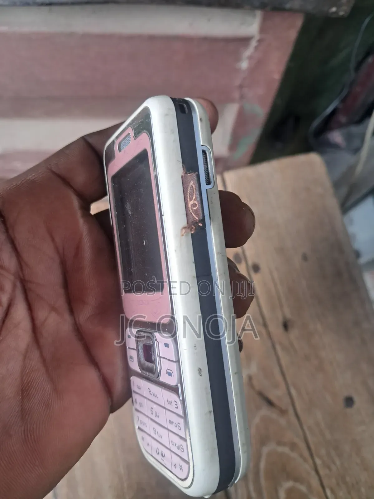 Nokia 7360 Pink