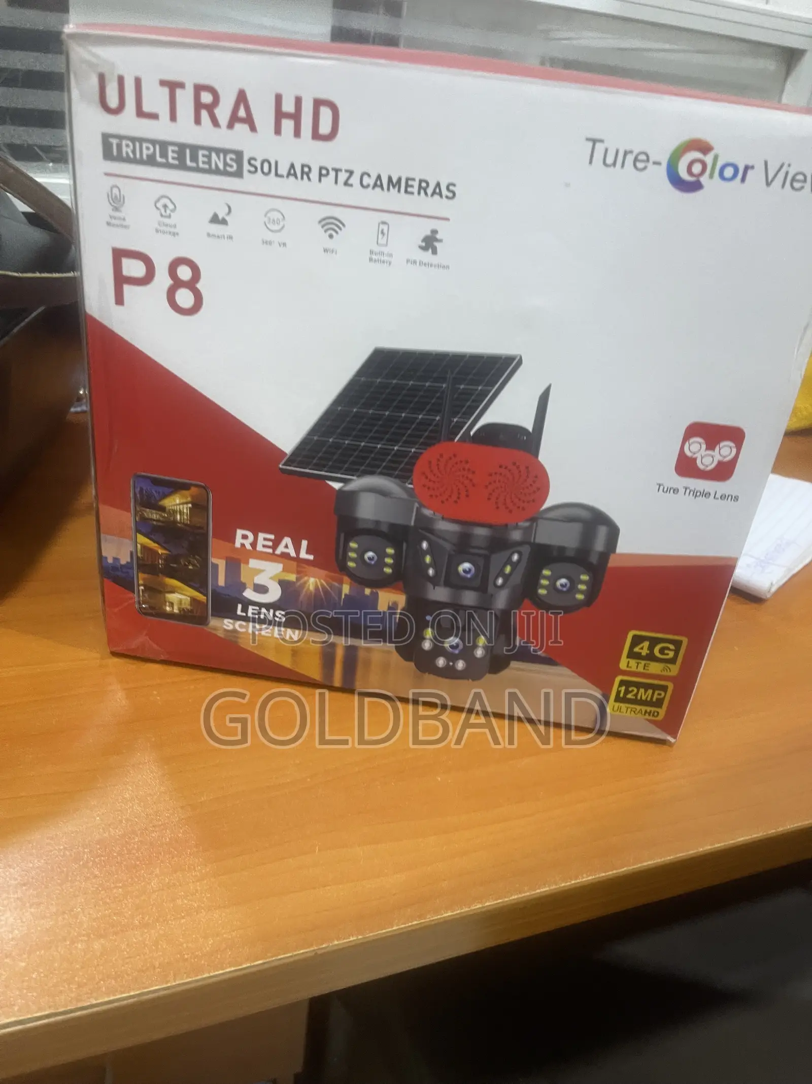 Solar PTZ Camera With Triple Lens View