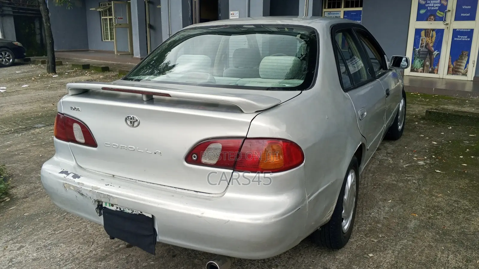 Toyota Corolla 1.9 D Hatchback 2000 Silver
