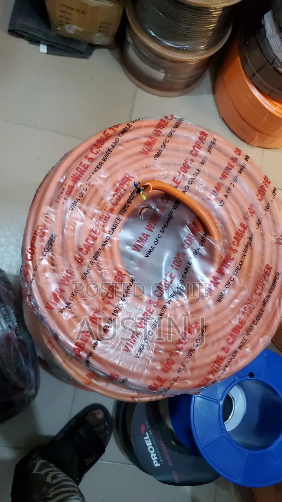 2core by 100 Black Speaker Cable