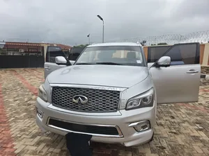 Infiniti QX80 2016 Silver