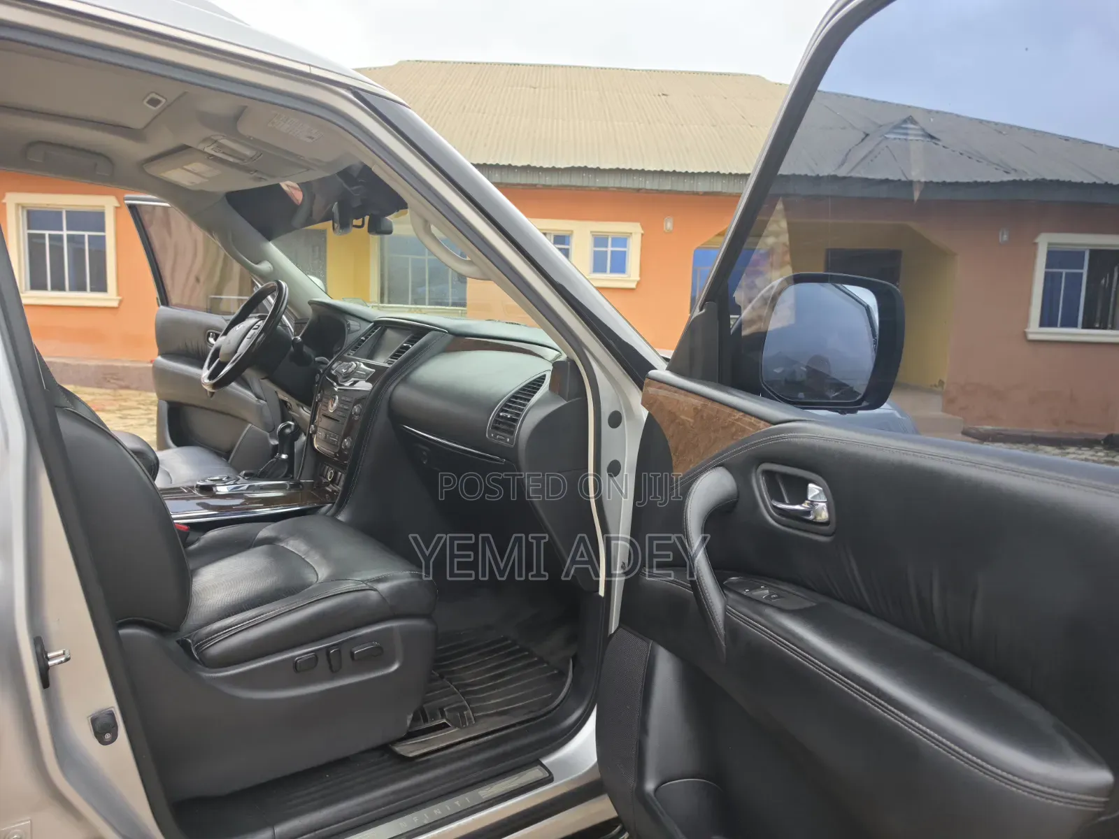 Infiniti QX80 2016 Silver