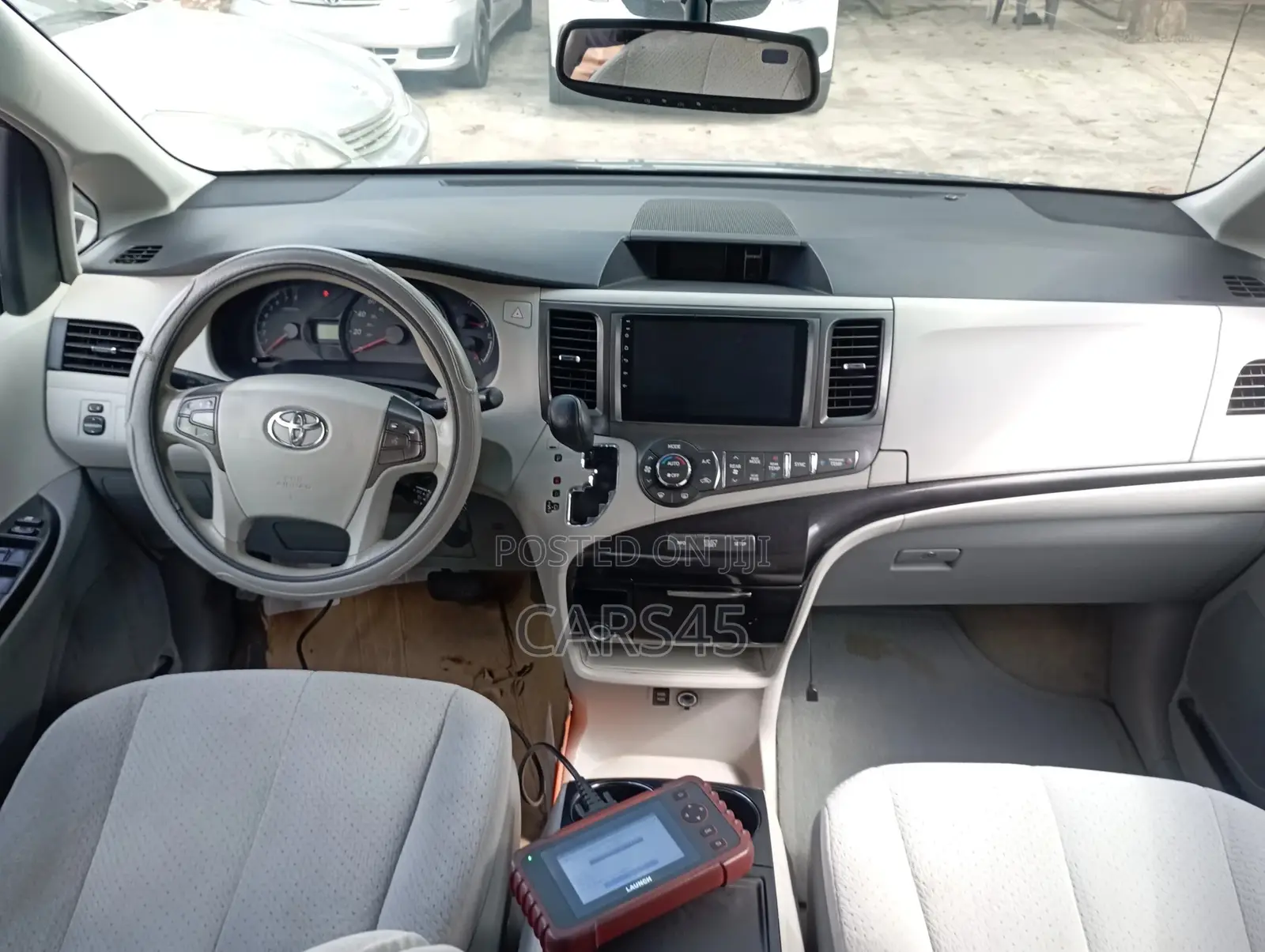 Toyota Sienna 2013 Blue