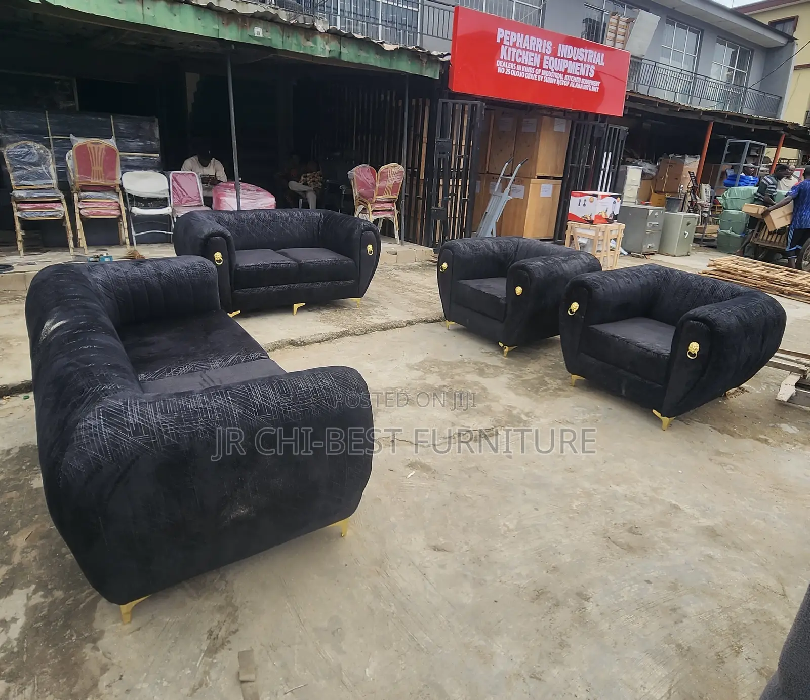Luxurious Quality Upholstery Fabric Sofa Set