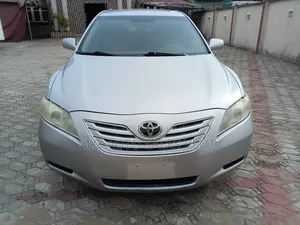 Toyota Camry LE 4dr Sedan (2.4L 4cyl 5A) 2008 Silver