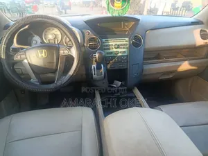 Honda Pilot 2011 Gold