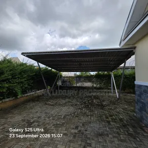 5bdrm Bungalow in Von Garden Estate, Lugbe District for sale