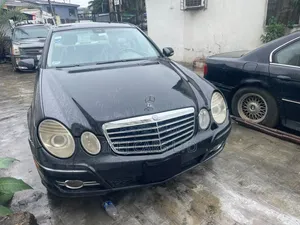 Mercedes-Benz E300 2007 Black