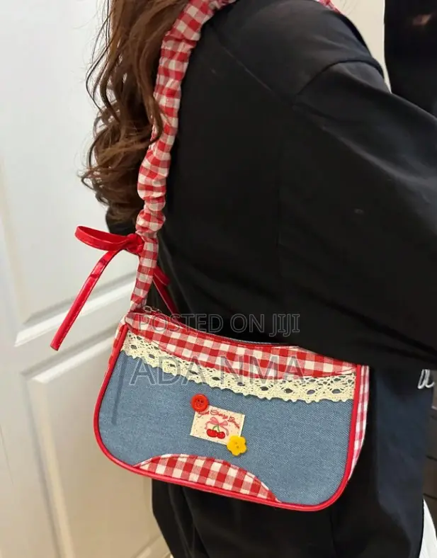 Cute Y2K Checkered Shoulder Bag – PRE-ORDER