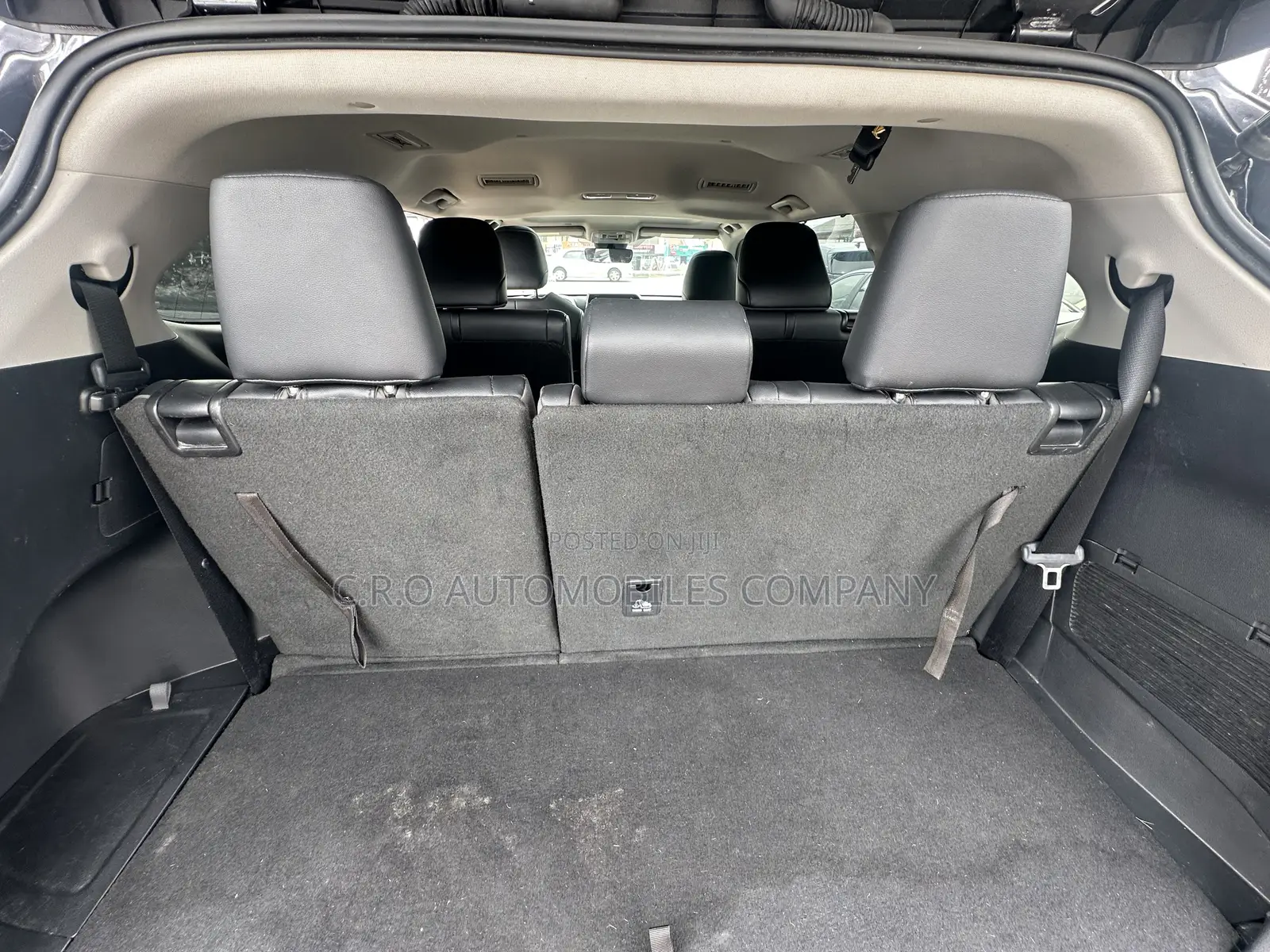 Toyota Highlander XLE 2021 Gray