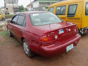 Toyota Corolla Sedan 2001 Red
