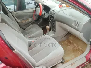 Toyota Corolla Sedan 2001 Red