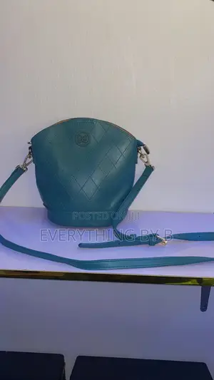 Nice Thrift Bags (Akube)