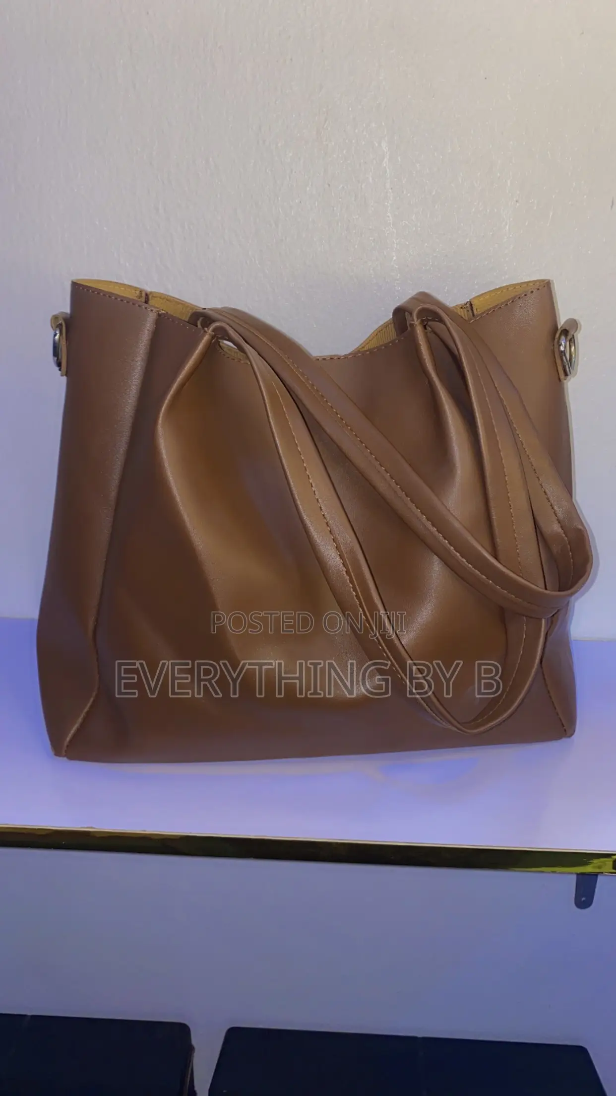 Nice Thrifted Bags (Akube)