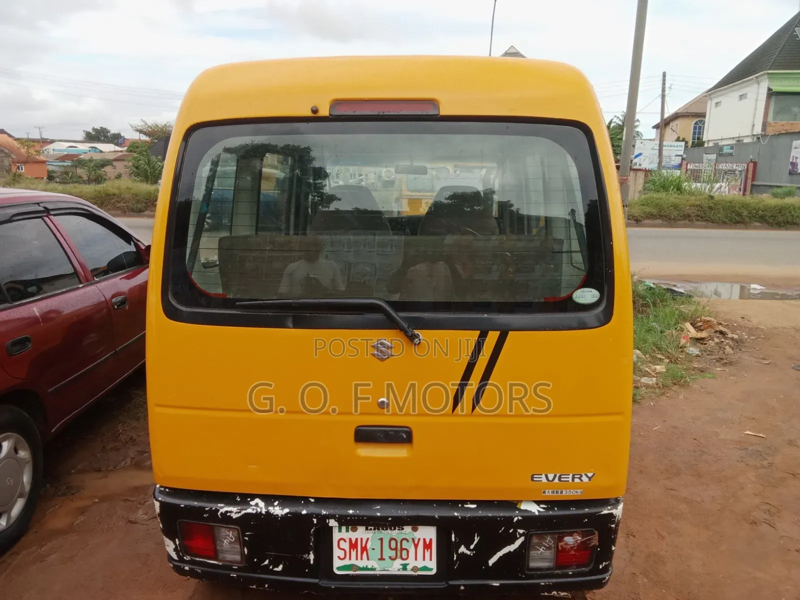 Suzuki Every 2000 Yellow