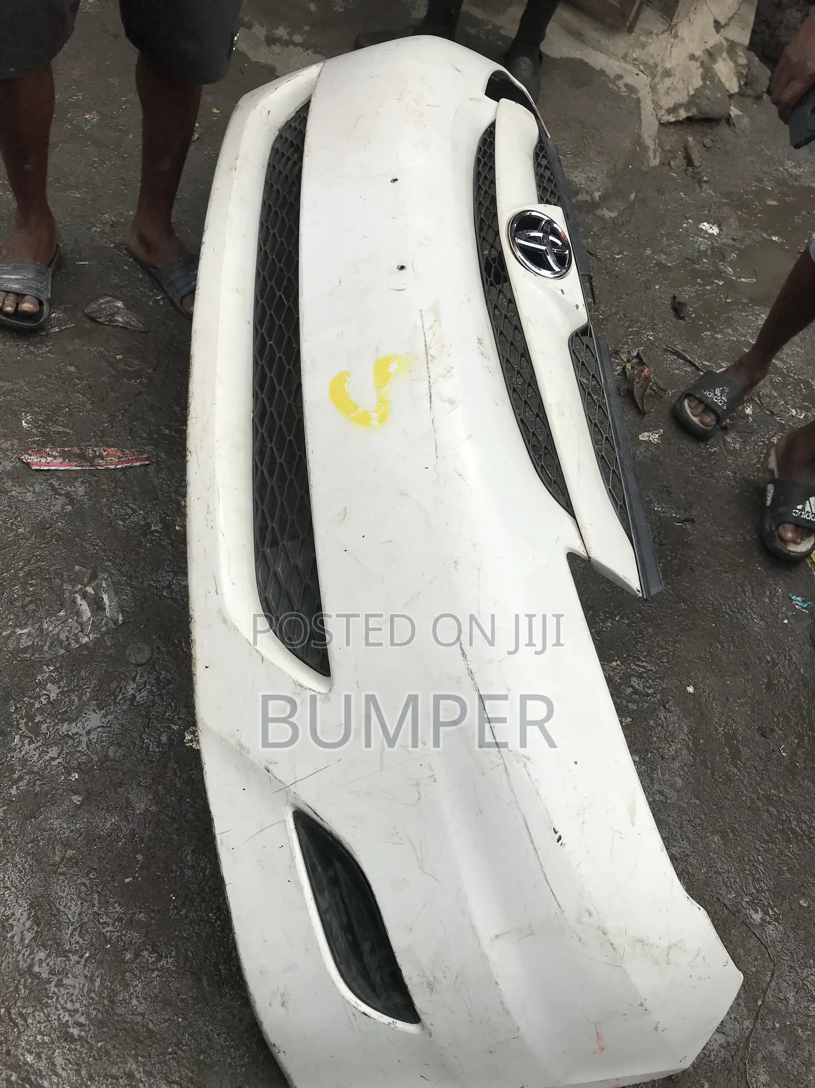Front Bumper Sienna 06