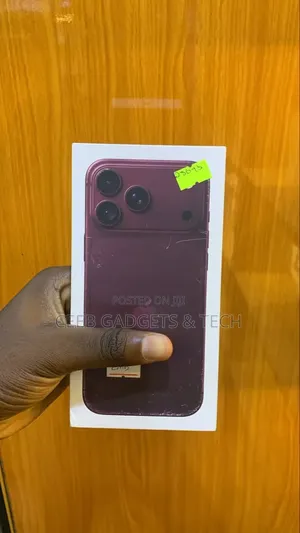 New Apple iPhone 18 Pro 256 GB Purple