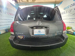 Nissan Quest 2004 Gray
