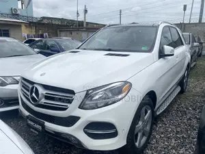 Mercedes-Benz GLE-Class GLE 350d 4MATIC 2016 Silver