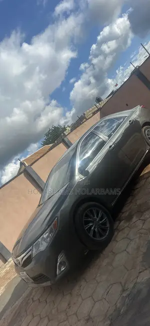 Toyota Camry 2012 Gray