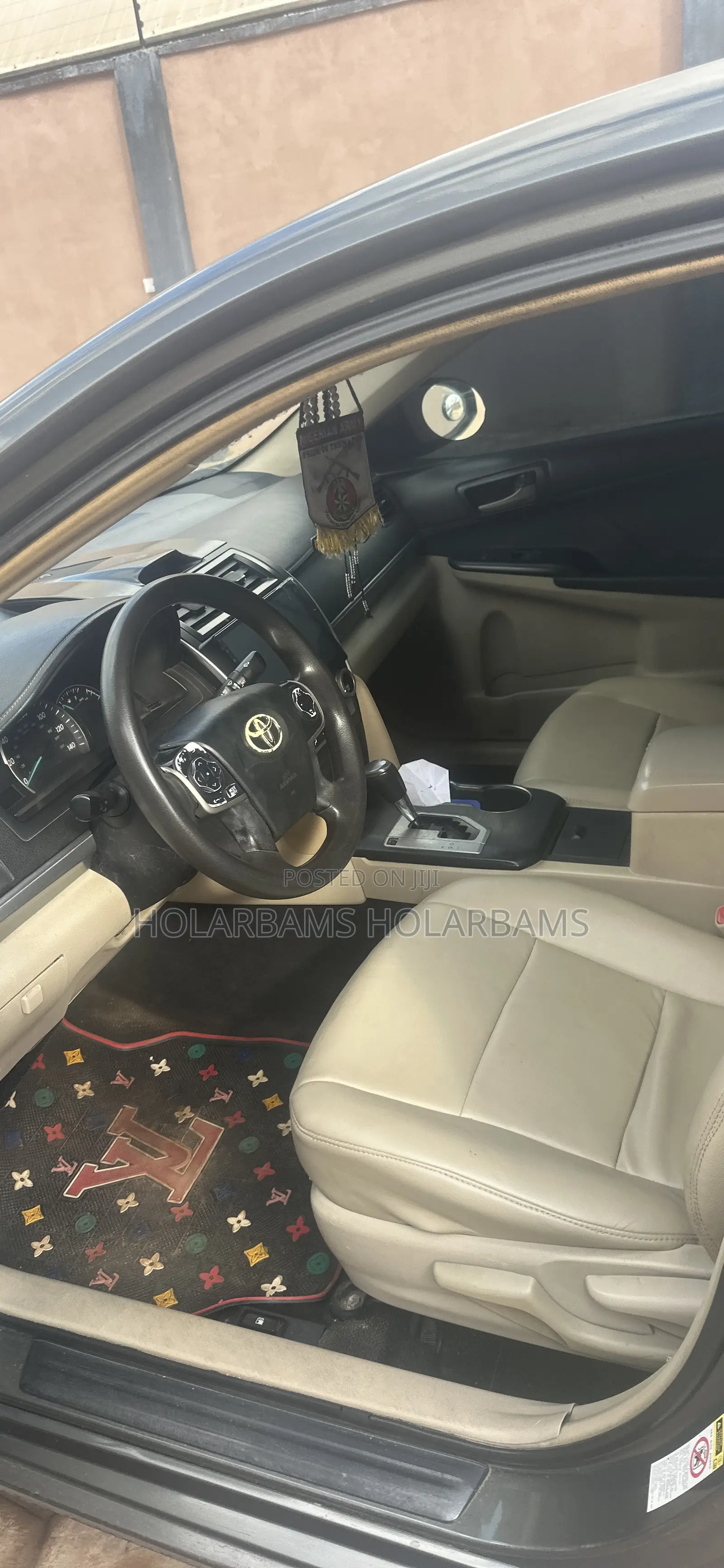 Toyota Camry 2012 Gray
