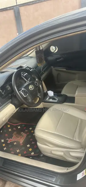 Toyota Camry 2012 Gray