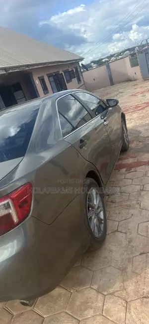 Toyota Camry 2012 Gray