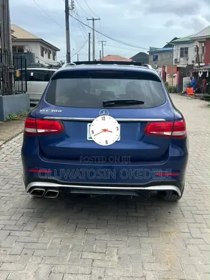Mercedes-Benz GLC-Class 2017 Blue