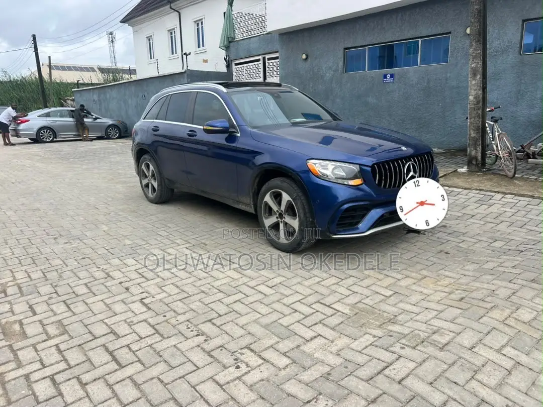 Mercedes-Benz GLC-Class 2017 Blue