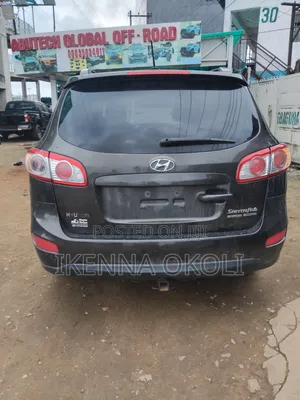 Hyundai Santa Fe 2011 Gray