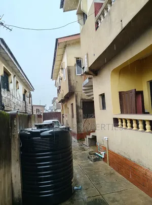 2bdrm Apartment in Okeriya Agric for rent