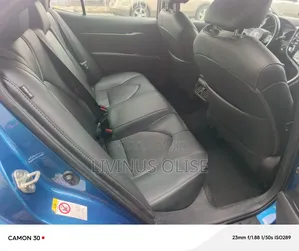 Toyota Camry XSE FWD (2.5L 4cyl 8AM) 2018 Blue