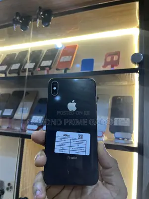 Apple iPhone XS Max 64 GB Black