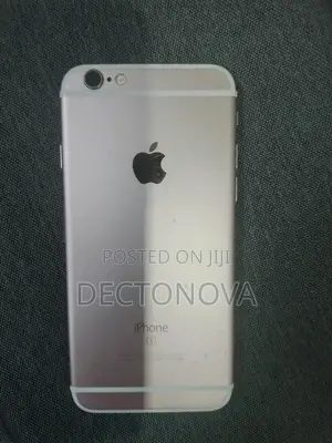 Apple iPhone 6s 64 GB Rose Gold