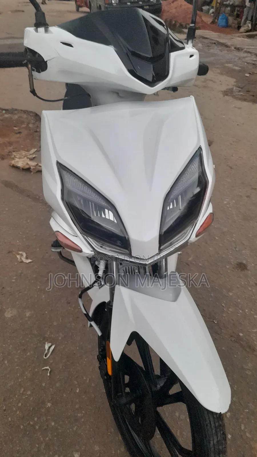 Motorcycle 2025 White