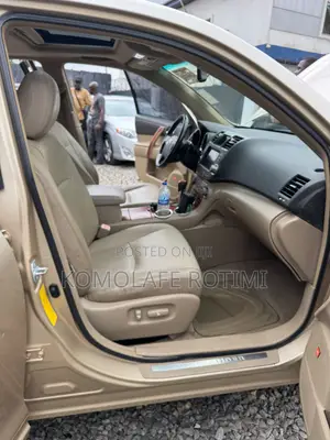Toyota Highlander Limited 2008 Gold