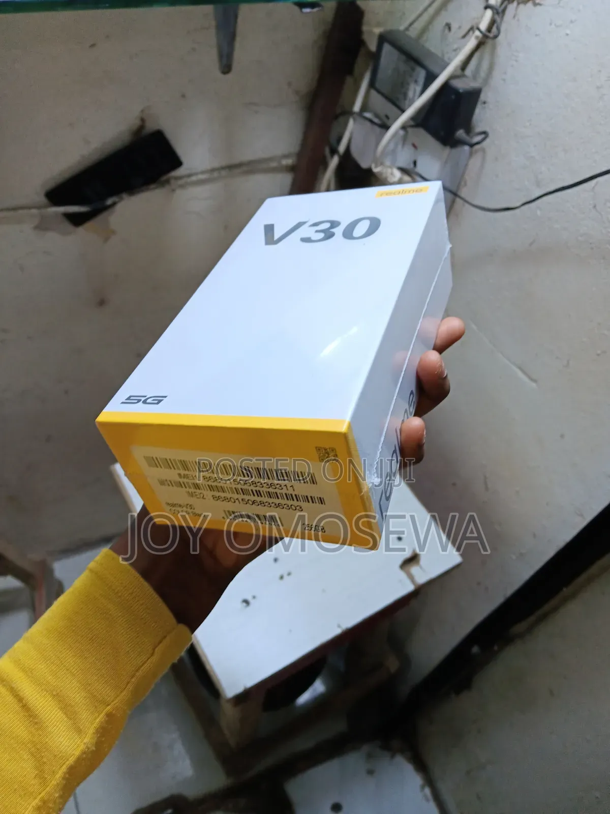 New Realme V30 128 GB