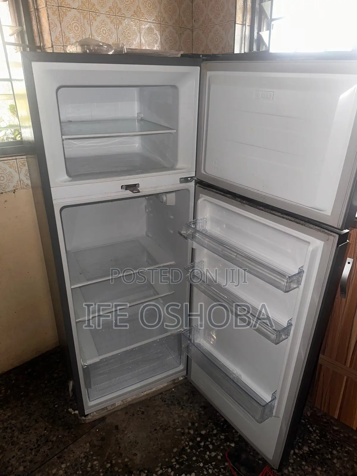 HiSense Top Freezer Refrigerator 205L