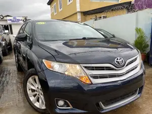 Toyota Venza LE 2013 Blue
