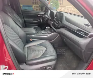 Toyota Highlander 2020 Red