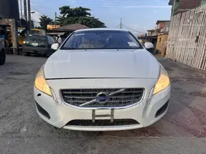 Volvo S60 T5 Premier 2013 White