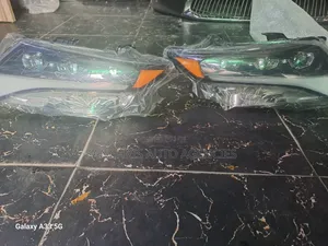 Toyota Venza Head Lamp 3 Touch