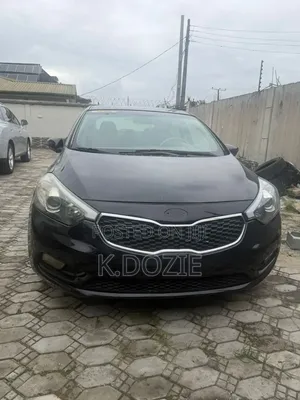 Kia Cerato 2013 Black