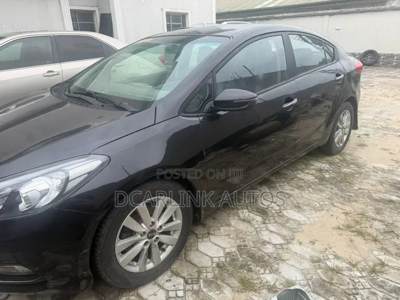 Kia Cerato 2013 Black