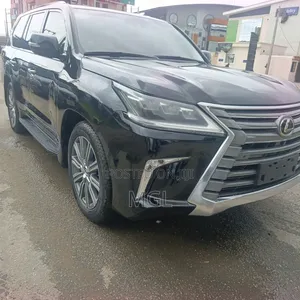 Lexus LX 570 AWD 2017 Black