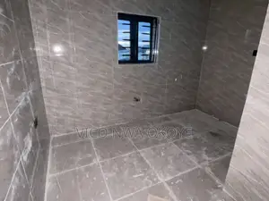 2bdrm Penthouse in Seman Estate, Lugbe District for rent