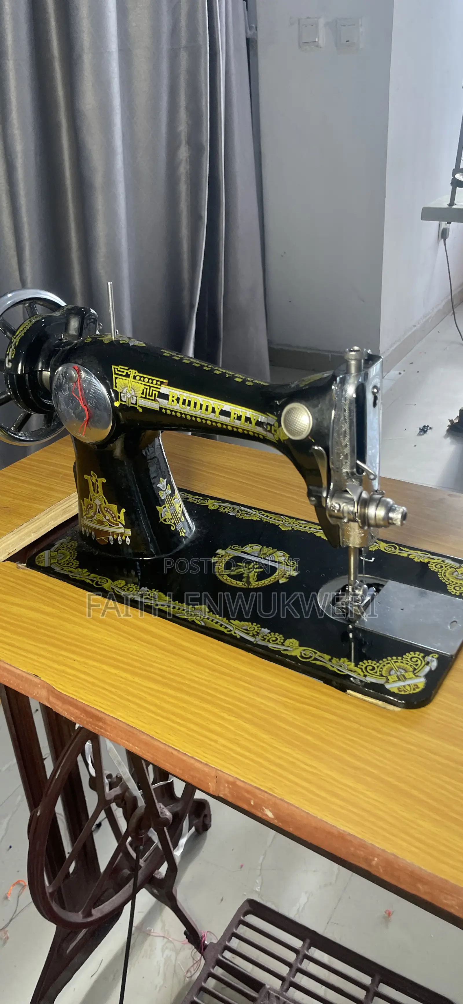 Manual Sewing Machine