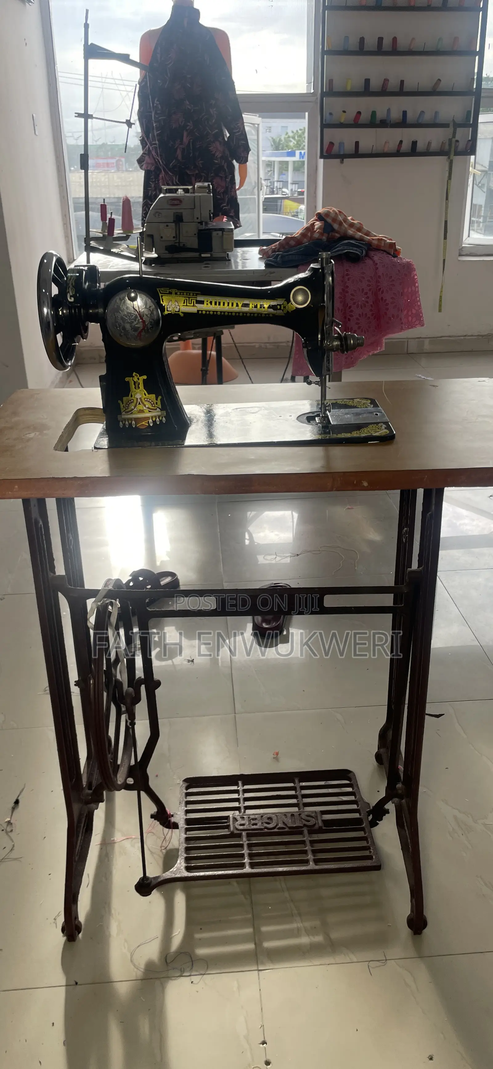 Manual Sewing Machine