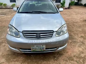 Toyota Corolla S 2004 Silver